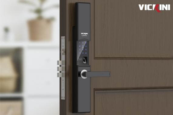 3 REASONS YOU SHOULD INSTALL A DIGITAL LOCK