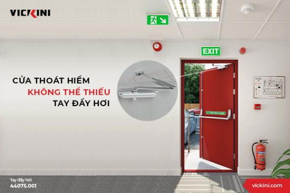 CỬA THOÁT HIỂM KHÔNG THỂ THIẾU TAY ĐẨY HƠI